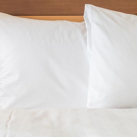 ניו יורק The Laguardia Hotel מראה חיצוני תמונה