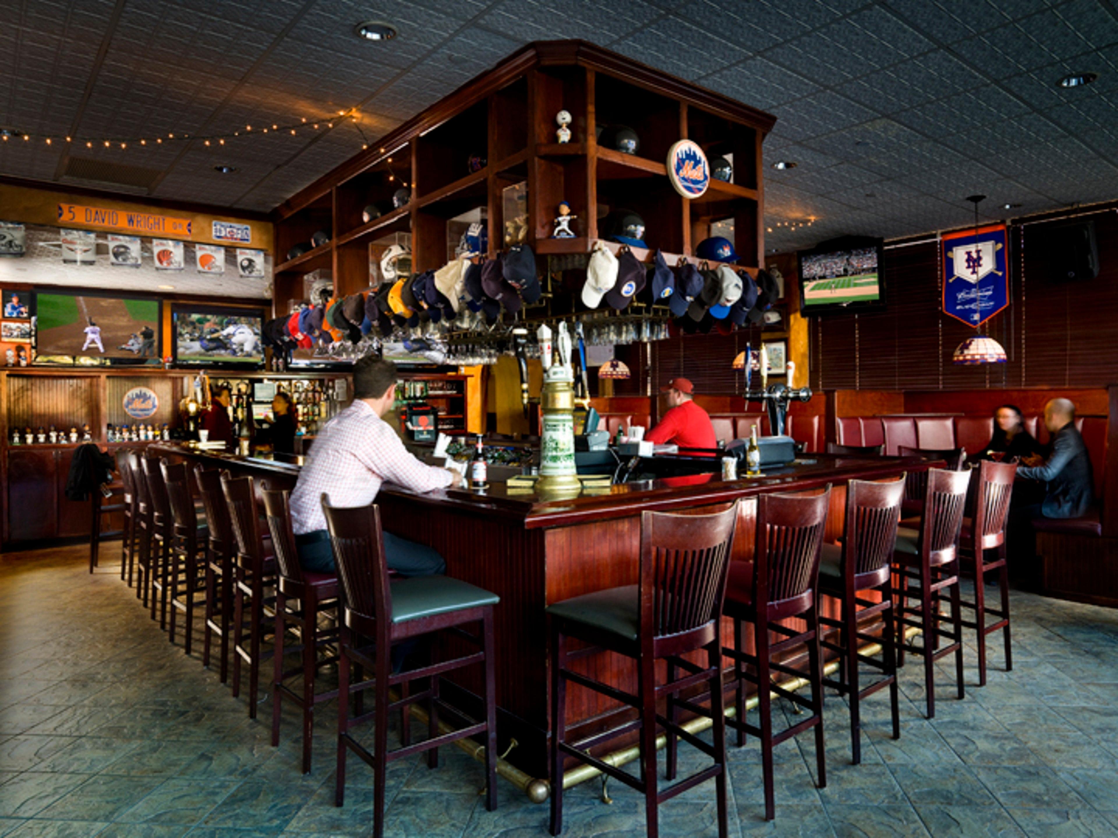 ניו יורק The Laguardia Hotel מראה חיצוני תמונה
