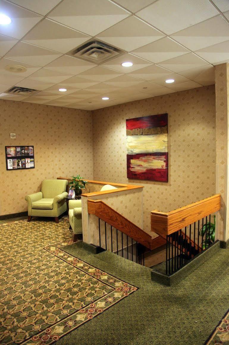 ניו יורק The Laguardia Hotel מראה חיצוני תמונה