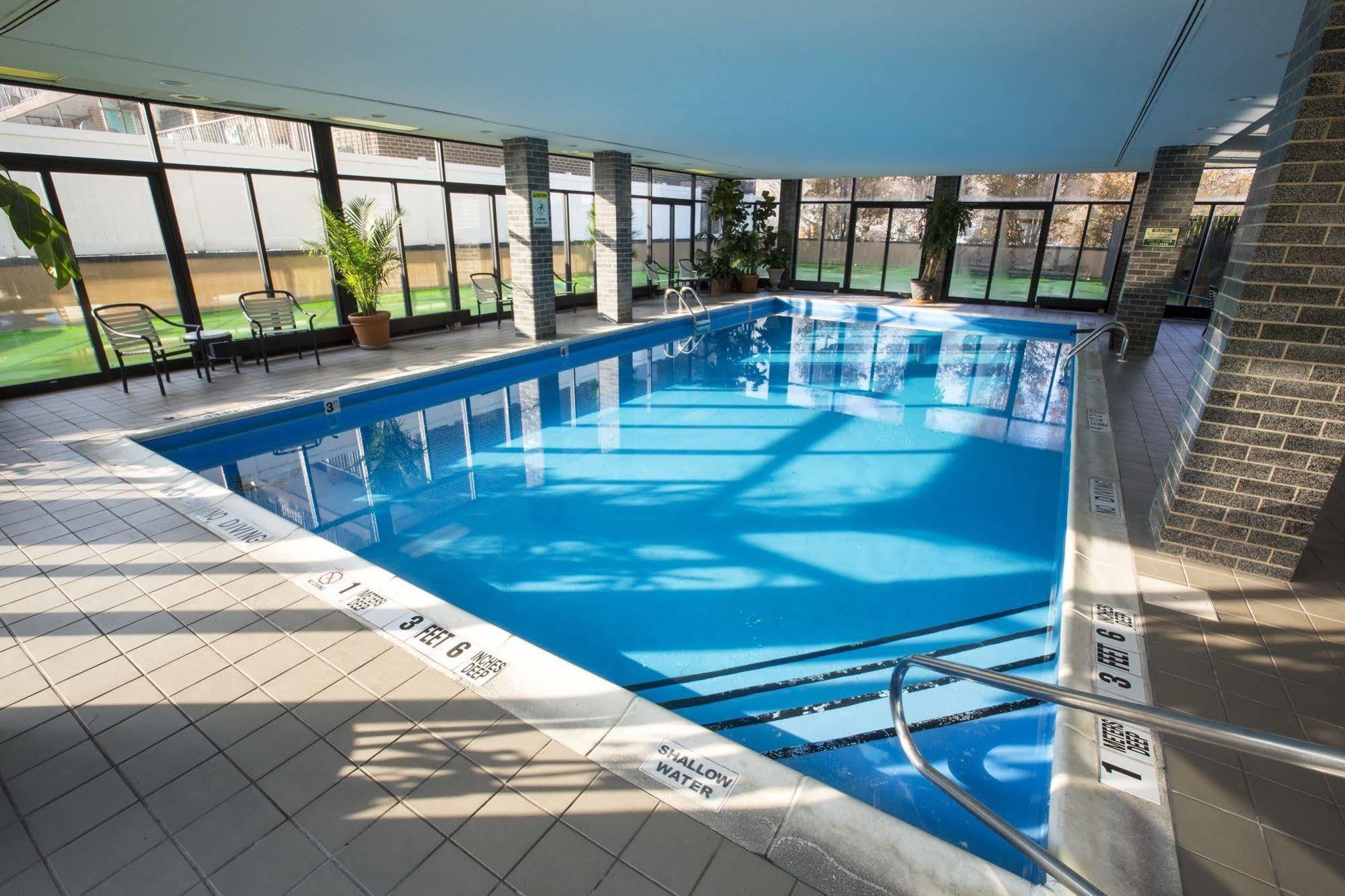 ניו יורק The Laguardia Hotel מראה חיצוני תמונה